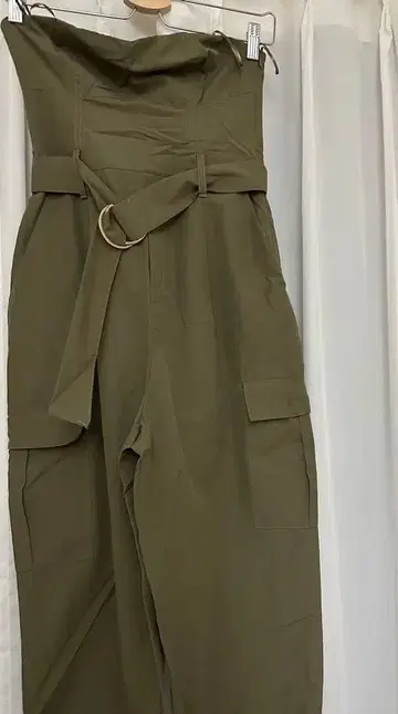 ZARA 올리브색 오프숄더 살로펫