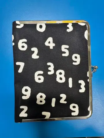 SOU.SOU 문고가마 새상품급 완판템