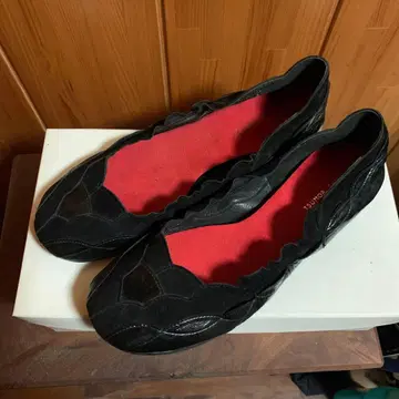 가격 인하 츠모리치사토 스캘럽 마우스 신발