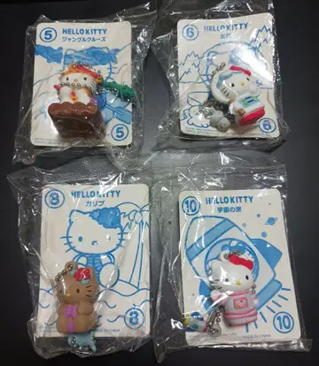 헬로키티 키링 4개 세트