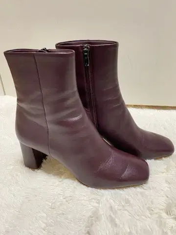 버건디 가죽 숏부츠