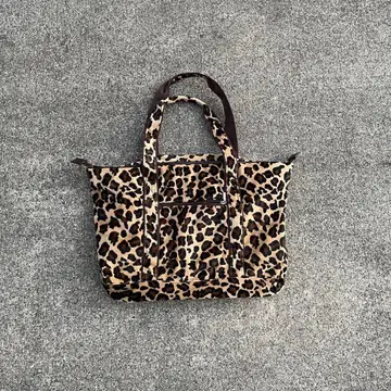 하나뿐인 Y2K 00s 빈티지 레오파드 토트백