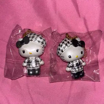 헬로키티 미미 시크릿 마스코트 참 벌스데이 하운드투스 체크