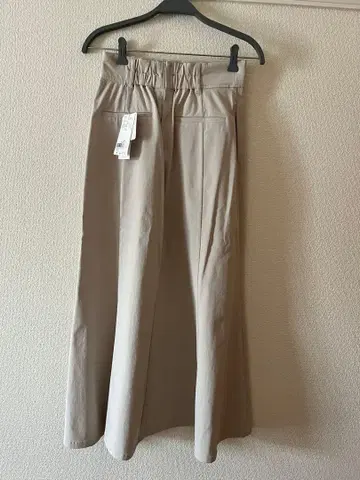 베이지 플레어 스커트 M 사이즈