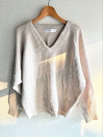 BABYLONE 베이지 V넥 니트 38 사이즈