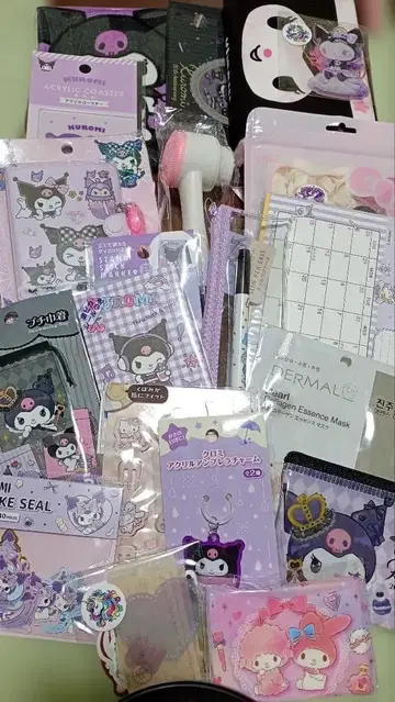 산리오 캐릭터 굿즈 세트