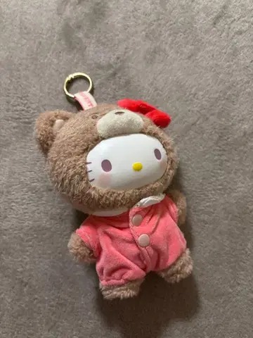 헬로키티 곰 인형옷 키링