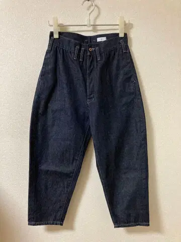 FIRMUM  와이드 테이퍼드 데님 노 컨트롤 에어