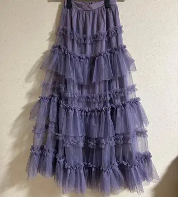 Lovilyn 티어드 샤샤 스커트