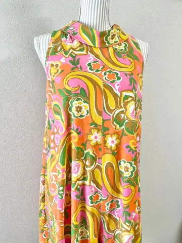 1970s 빈티지 사이키 레트로