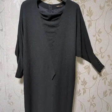 시선당, 원피스