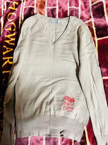 [ 새상품급 ] RODEO CROWNS 베이지 V넥 티셔츠