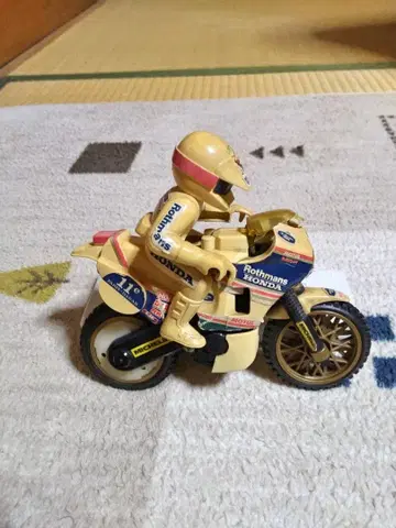 Rothmans Honda 바이크 피규어 1/12