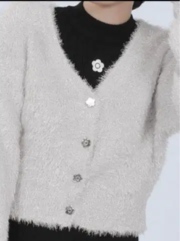 마리퀀트 샤이니 라메 샤기 그레이 가디건