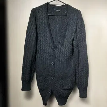 문에이지 데빌먼트 가디건 키요하루 씨 착용