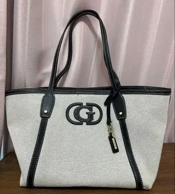 GUESS 토트백 백