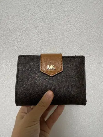 [ 새상품급 ] MICHAEL KORS 접이식 지갑 브라운