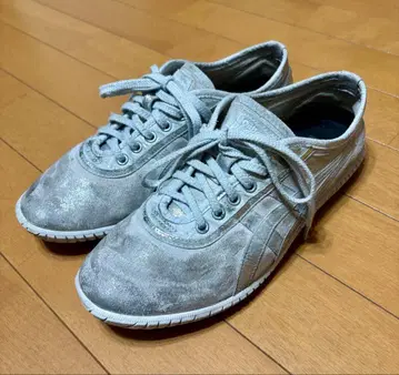 한정판 모델 오니츠카타이거 츠나히키 실버 그레이 메탈릭