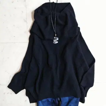 새상품급 맥피 투모로우랜드 오프 터틀 울 100% 니트 블랙