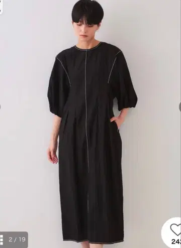 Opaque 퍼프 슬리브 블랙 롱 원피스