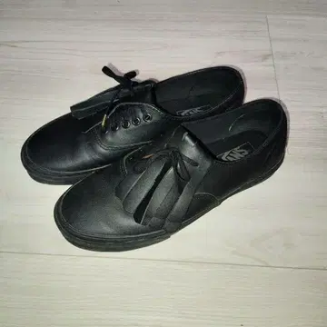 VANS Authentic 태슬 27.5cm