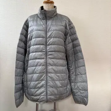 유니클로 울트라 라이트 다운 실버 다운 자켓 남성용 XL