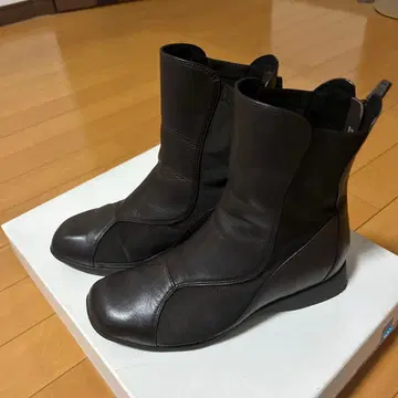 다크 브라운 가죽 숏부츠 22cm