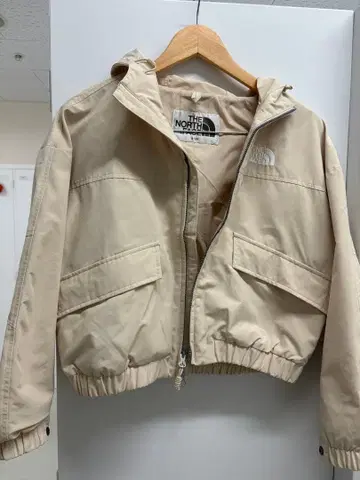 THE NORTH FACE 후드 부착 자켓 베이지