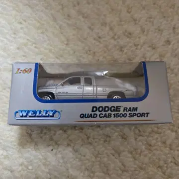 미니카 WELLY DODGE RAM QUAD CAB 1500 SPORT