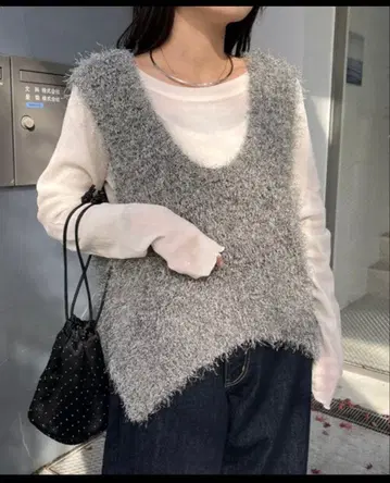 차오패닉 티피 깊은 U넥 멜란지 페더 베스트 그레이