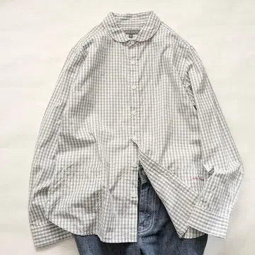 LAURA ASHLEY HOME 로라 애슐리 홈 라운드 카라 셔츠 자수