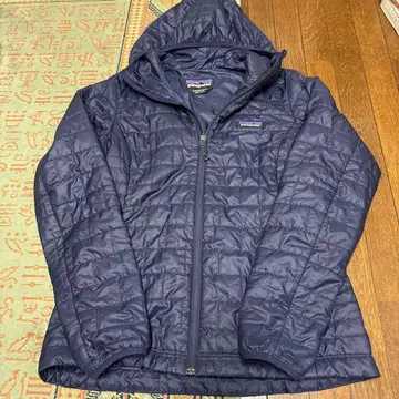 [ 새상품급 ] 파타고니아 나노 퍼프 후디 여성용 M 네이비