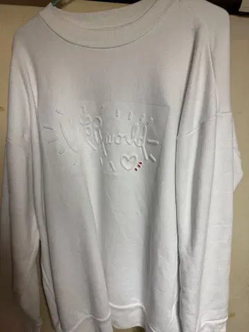 UVERworld 엠보싱 맨투맨