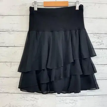 프릴 캉캉 스커트 블랙 페미닌 고급 귀여운 체형 커버 인기 M 사이즈