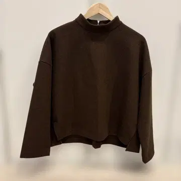 유나이티드 애로우즈 BEAUTY&YOUTH 하이넥 크롭 스웨터