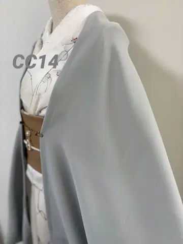 CC14 얇은 겉옷 라이트 그레이 모몽가 코트 긴 겉옷 모몽가 코트