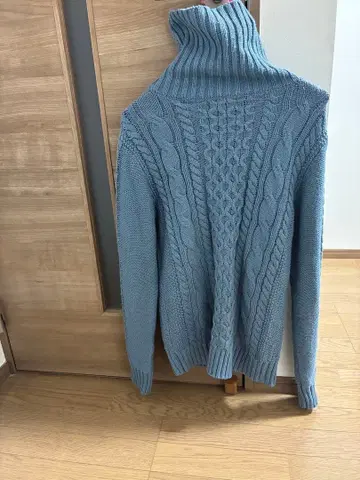 33 DEGREES 터틀넥 니트 라이트 블루