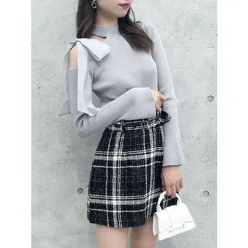 원숄더 리본 니트탑 dazzlin