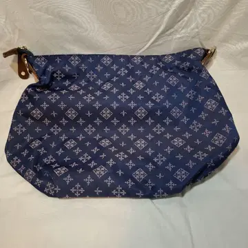 네이비 꽃무늬 숄더백 russet