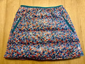 르꼬끄 스포르티브 꽃무늬 다운 스커트