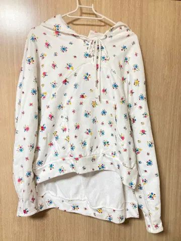 POPPY 꽃무늬 후드티