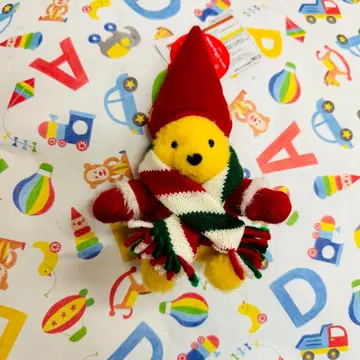 푸우 인형 배지 디즈니 크리스마스