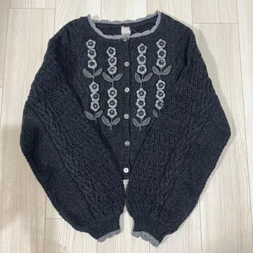 TSUHARU 츠하루 코바늘 꽃 모티브 니트 가디건 미사용 새상품