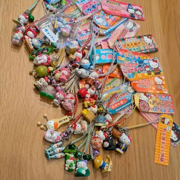 지역 한정 키티 묶음 판매