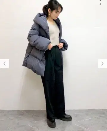 유니클로 파우더 다운 숏코트 그레이