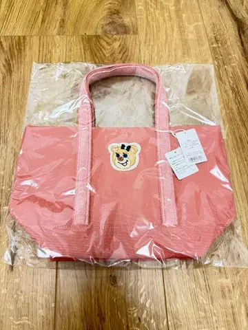 러브러리 바이 페이 올드 테디 걸 와펜 토트백 스몰