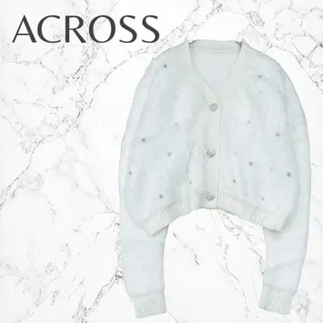 아크로스 성숙/러블리 폭신폭신 걸리시 페미닌 샤기 니트 가디건