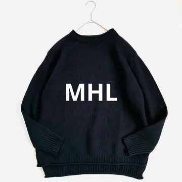 새상품급 마가렛호웰 MHL 롤 하이넥 울 니트