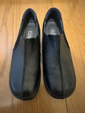 ELENAS 블랙 가죽 로퍼