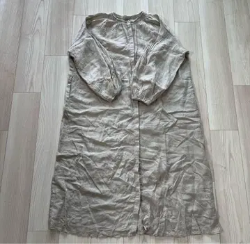 TSUHARU 츠하루 앤티크 버튼 원피스